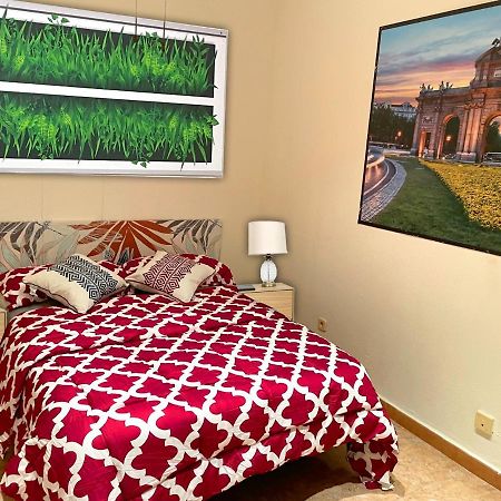 Bed and Breakfast Sol Montera & Parking Tph Madrid Exteriér fotografie
